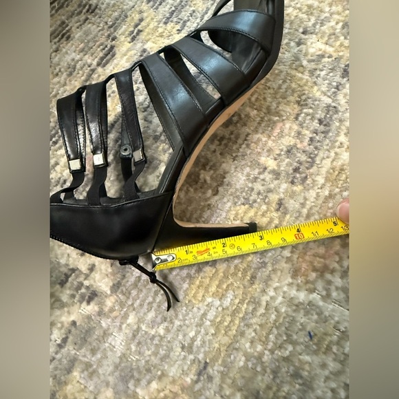 Stuart Weitzman Outing Heeled Sandal Black Leather Strappy Cage Design - Picture 16 of 16